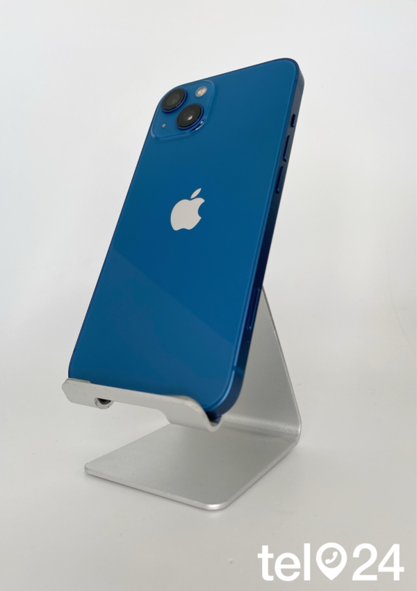 iPhone 13 Blue